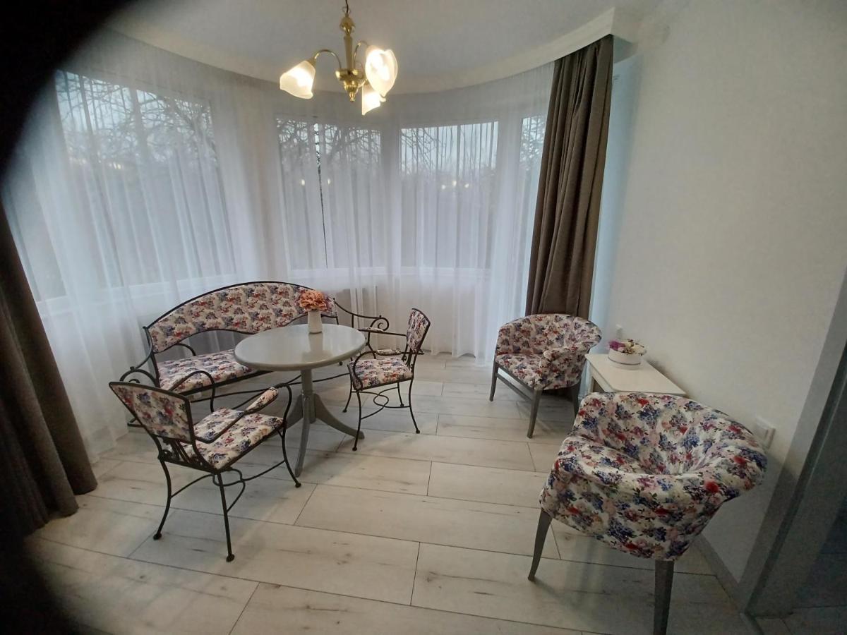 Nyíregyháza Villa Rose Garden المظهر الخارجي الصورة