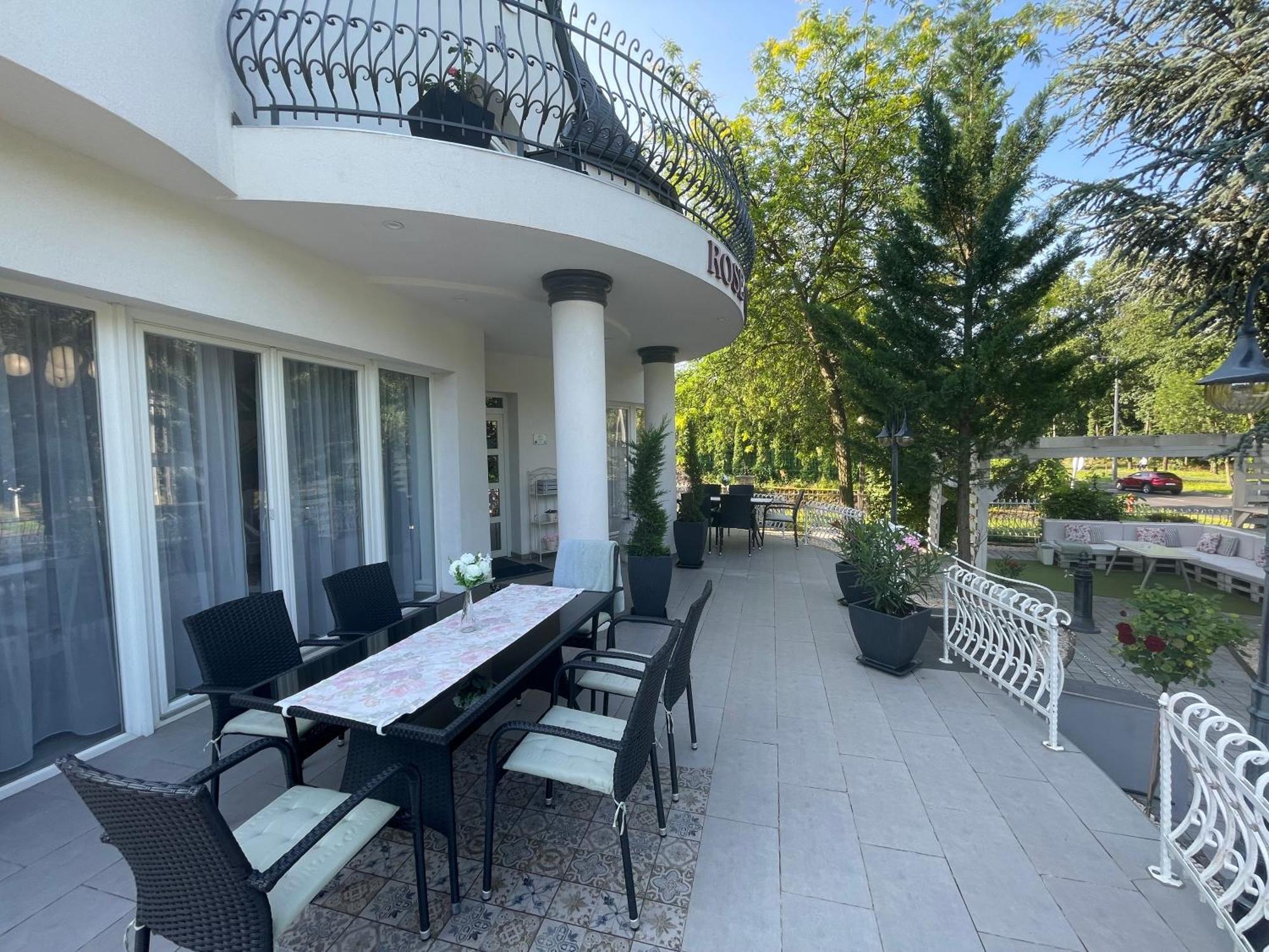 Nyíregyháza Villa Rose Garden المظهر الخارجي الصورة