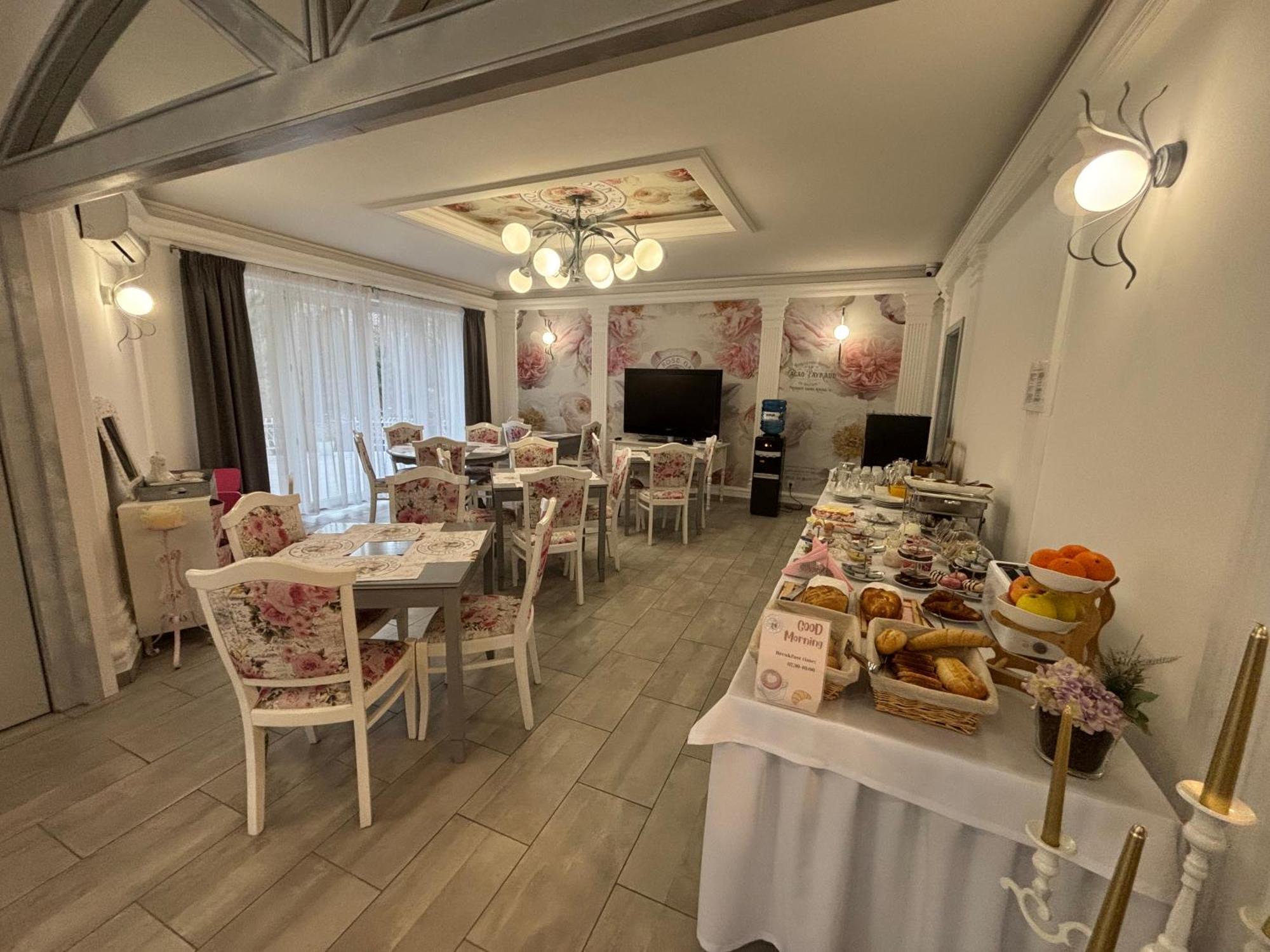 Nyíregyháza Villa Rose Garden المظهر الخارجي الصورة